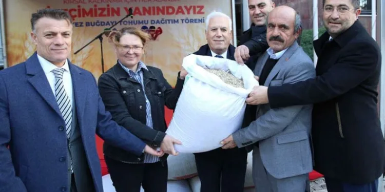 Bursa Büyükşehir’den çiftçilere destek