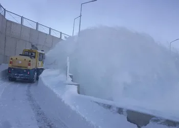 Fırtınada uçan çatılar için hasar tespiti sürüyor