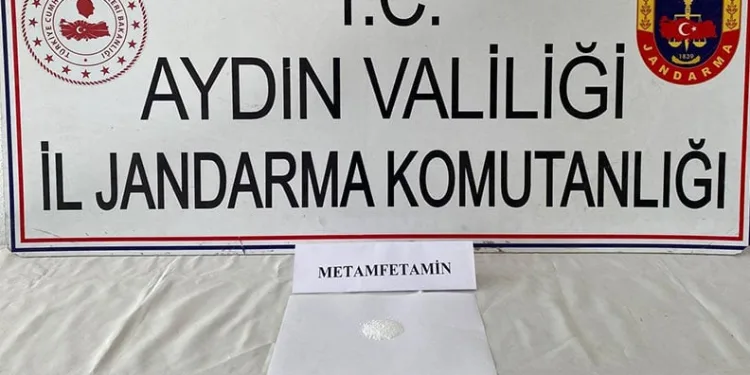 Asker eğlencesinde ses sistemi kavgası