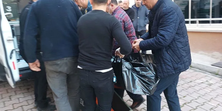 100 bin liralık malzeme çalındı, o anlar kamerada