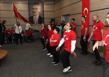 Engelli bireyler Atatürk’ü saygı ve özlemle andı
