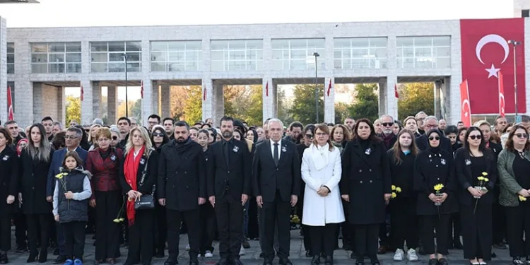 Nilüfer’de Ulu Önder Atatürk özlemle anıldı