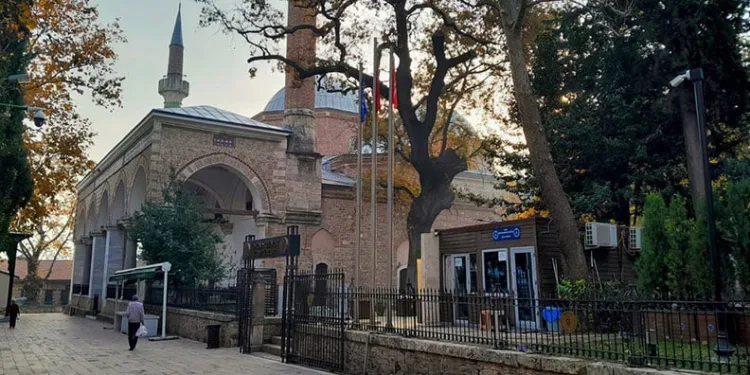 Tarihi camilerdeki güvenlik personelleri çekiliyor