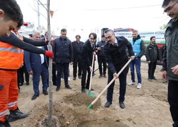 İnegöl’de fidanlar toprakla buluştu