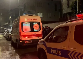 Bursa’da arkadaşıyla tartışan genç yanlışlıkla bileğini kesti