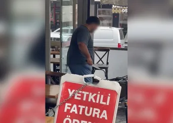 Konya’da apartmanda yangın paniği