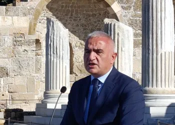 Bakan Ersoy: “Hızlı kazmıyoruz, yoğun kazıyoruz”