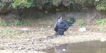 Sancaktepe’de balık tutma macerası bataklıkta son buldu