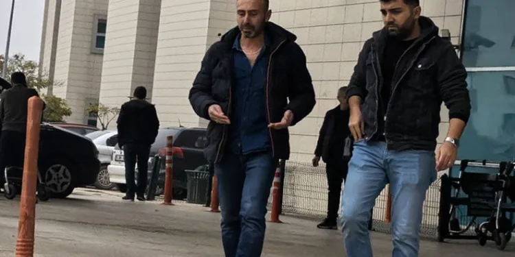 Bursa’da büfeciyi bıçakla yaralayan şahıs tutuklandı