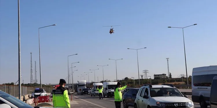 Hırsızlık için girdikleri binada pahalı ayakkabıya rastlayan hırsızların “çak” sevinci