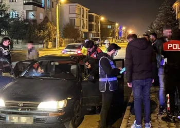 Van’da otomobil takla attı: 1 yaralı