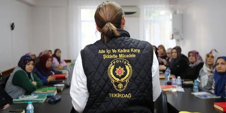 Edirne’de kaçak göçmen operasyonu: Kıskıvrak yakalandılar