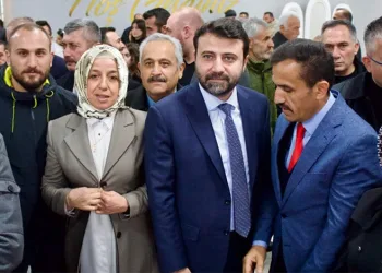 “Netanyahu için tutuklama kararı yeterli değil, idam cezası verilmeli”