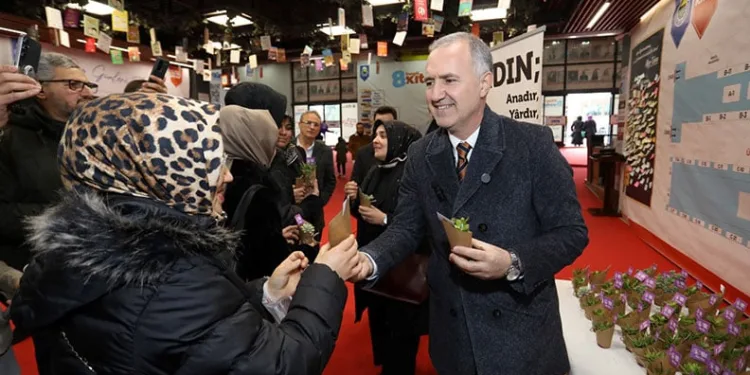 İnegöl’de kadına şiddete karşı anlamlı etkinlik