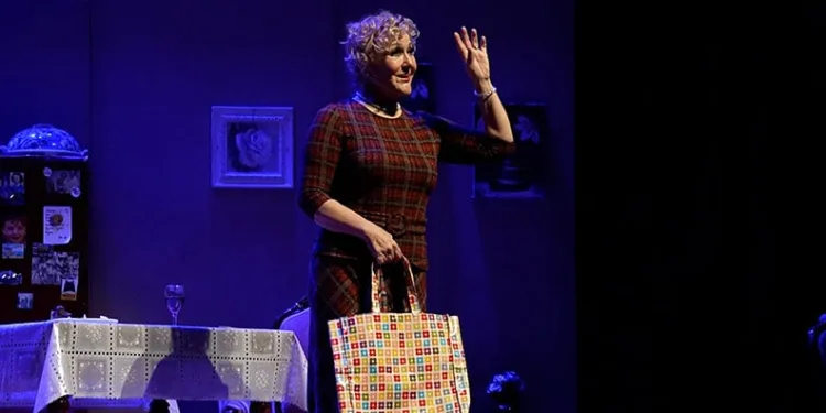 Shirley Valentine Bursa’da sahnelendi