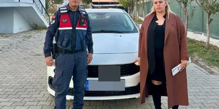 Takıntılı şahıs, genç kızın hayatını kabusa çevirdi