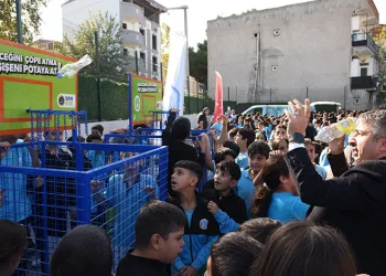 Yıldırım’da ‘Pet Şişeni Potaya At’ kampanyası