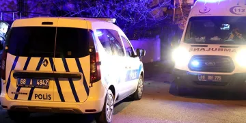 Kardeşini öldürdü, ardından çocuklarıyla kendini eve kilitledi