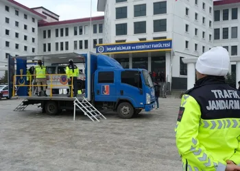 Hazine arazisinde izinsiz yer açarken yakalandı