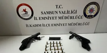 Tekirdağ’da iki araçta ruhsatsız silah ve fişek ele geçirildi