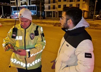 Kayseri’de kaçakçılara yönelik “huzur” operasyonu: 79 bin makaron ele geçirildi