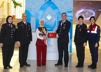 Bursa’da şehidin öğretmen kızı unutulmadı