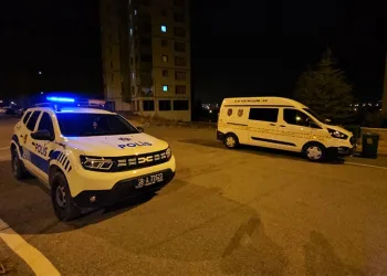 Erkek arkadaşı tarafından silahla vurulan genç kız yaralandı