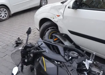Asker eğlencesinde ses sistemi kavgası