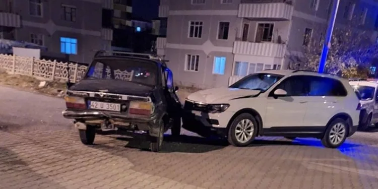 Erzincan’da araç yangını