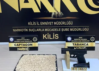 Otogarda uyuşturucu operasyonu