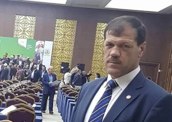 Antalya’da kuruyemiş yüklü araç alev alev yanarak küle döndü