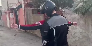 Kontrolden çıkan hafif ticari araç mısır tarlasına yuvarlandı: 5 yaralı