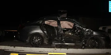 Antalya’da hortum yıkıp geçti, evler ve seralar hasar gördü