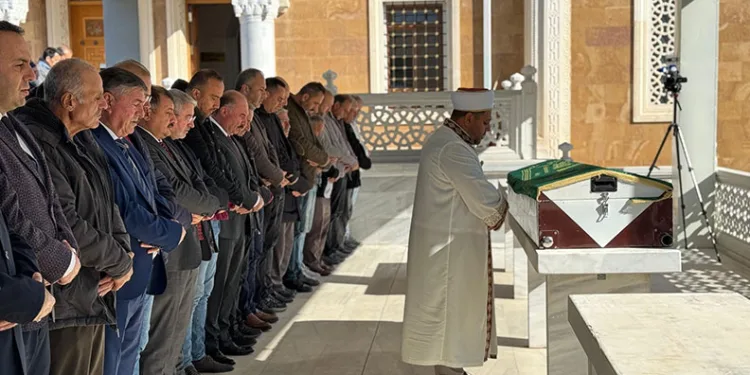 5’inci kattan düşen bebek hayatını kaybetti