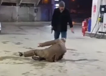 Isparta’da müstakil evde yangın: 1 yaralı