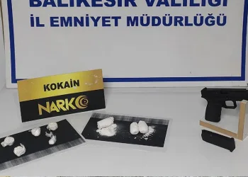 İzmir’deki yangın faciasında ölen 5 kardeşin cenazeleri adli tıpta