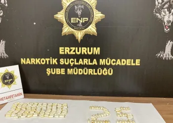 Konya’da apartmanda yangın paniği