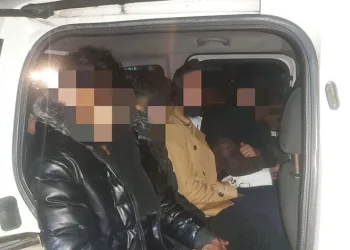 Kadıköy’de 1 ton kaçak midye ele geçirildi