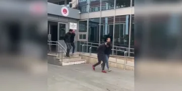 Beylikdüzü kafede silahlı yaralama olayının 2 faili yakalandı