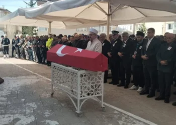 Düğün konvoyunda kaza: 4 yaralı