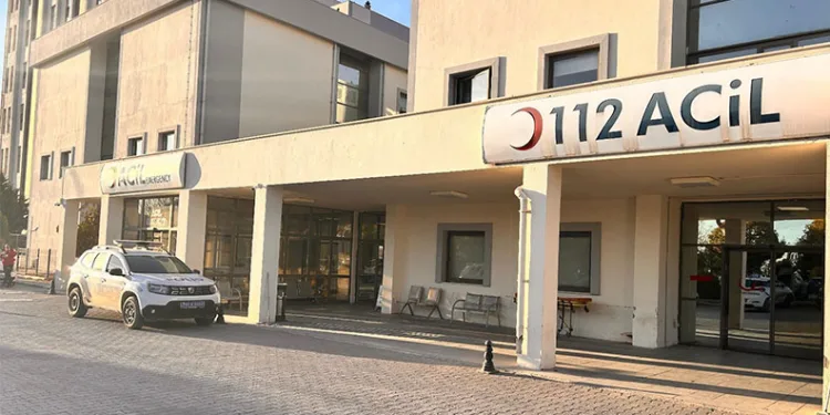 Esenyurt’ta sağlık malzemeleri üreten fabrikanın deposunda korkutan yangın