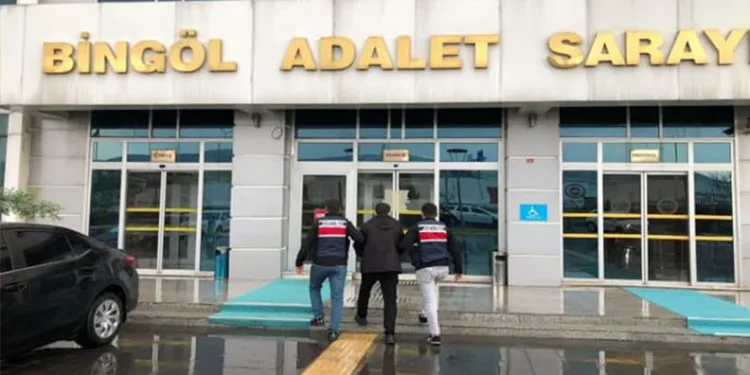 Adliyede gerginlik