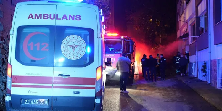 Kayıp şahıs jandarma ve polis ekipleri tarafından su altında aranıyor