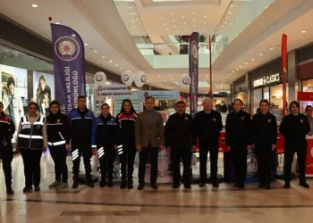 4 yıl 2 ay hapis cezasıyla aranan şahsı polis yakaladı