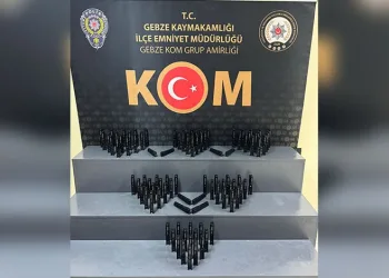 3 farklı evden ziynet eşyası çaldı: Polis kamera kayıtlarından yakaladı