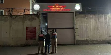 Bafra’da uyuşturucu operasyonu: 7 gözaltı