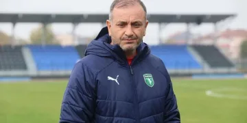 Balıkesirspor’un yeni teknik direktörü Veyis Kanber oldu