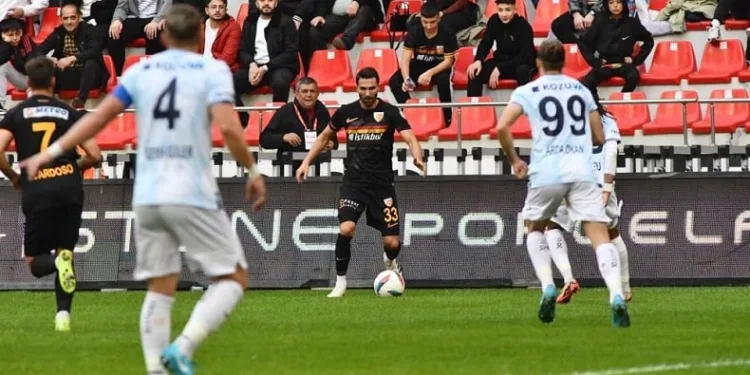 Kayserispor ile Adana Demirspor yine yenişemedi