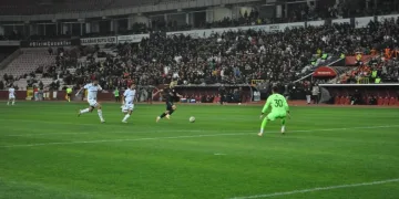 Eskişehirspor galibiyet serisini 4 golle sürdürdü