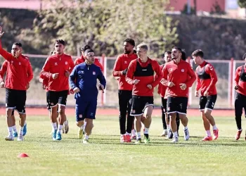 Sivasspor, Fenerbahçe maçı hazırlıklarına başladı